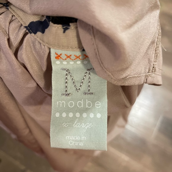 Modbe tan skirt with navy blue birds, size Xl - Picture 4 of 6